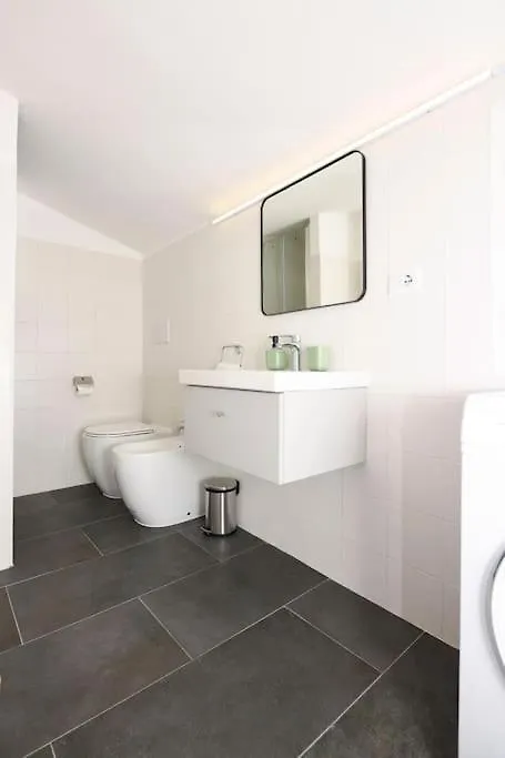 Apartment Near Termini And Piazza Sallustio Рим
